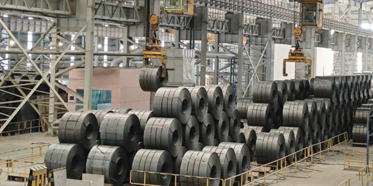 Nhập khẩu thép HRC tăng bất chấp cuộc điều tra chống bán phá giá